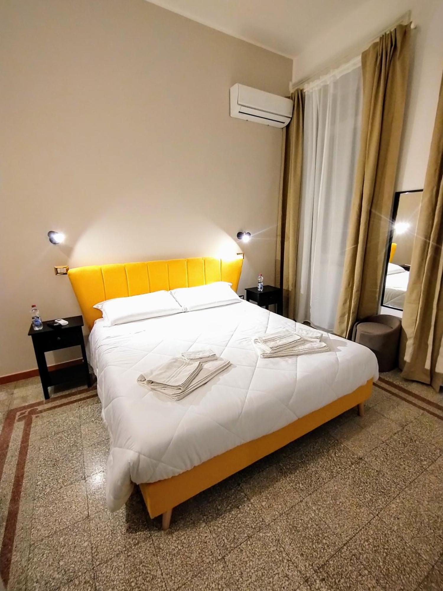 Suleima B&B Messina Centro Exteriör bild