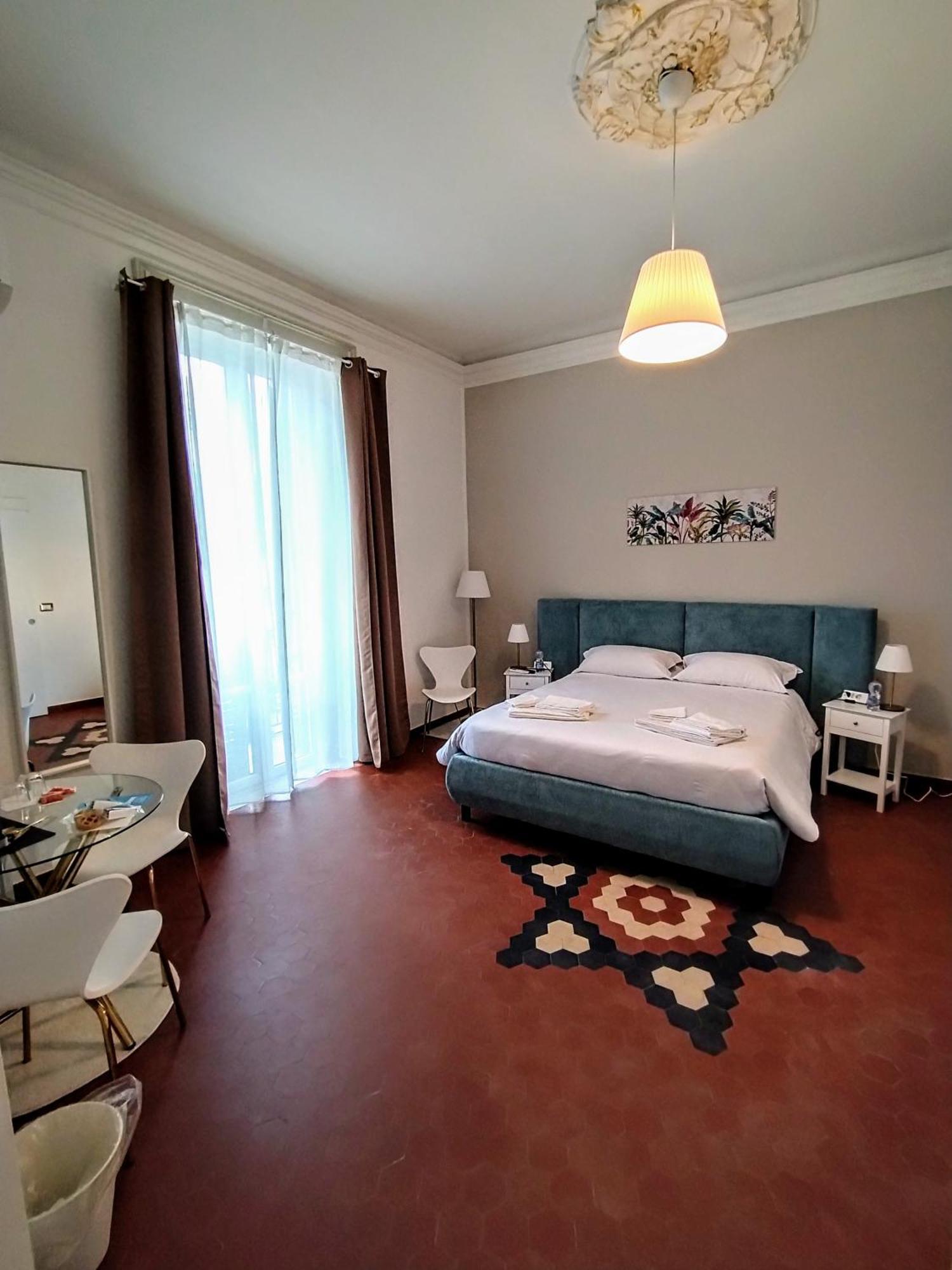 Suleima B&B Messina Centro Exteriör bild