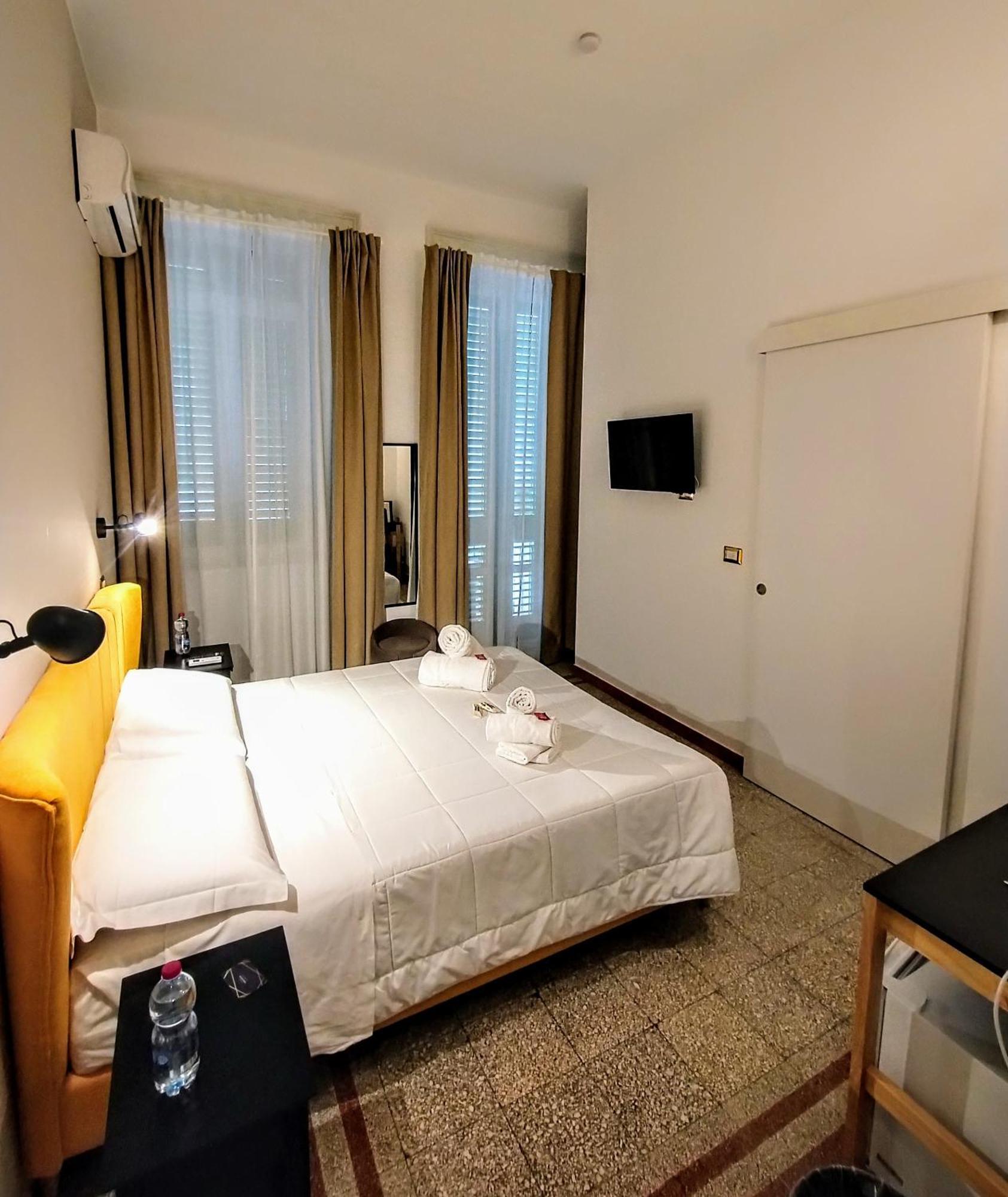 Suleima B&B Messina Centro Exteriör bild